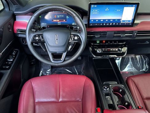 Certified 2025 Lincoln Corsair Grand Touring w/ Equipment Group 302A AWD/4WD image 14