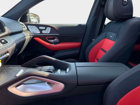 New 2026 Mercedes-Benz GLE 53 AMG 4MATIC Coupe image 25