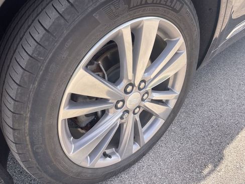 Certified 2024 Cadillac XT6 Premium Luxury w/ LPO, Floor Liner Package AWD/4WD image 2