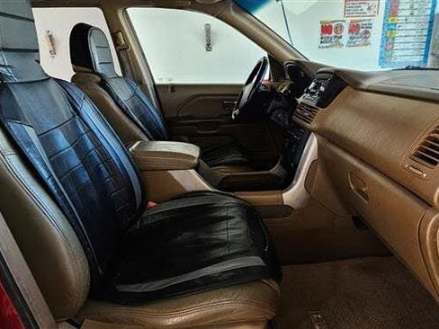 Used 2004 Honda Pilot EX image 16