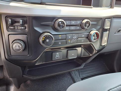 New 2023 Ford F350 XL w/ XL Chrome Package RWD image 18