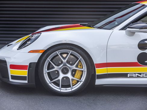 Certified 2026 Porsche 911 GT3 RWD image 10