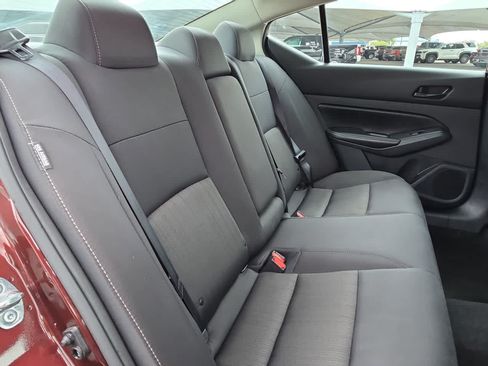 Used 2024 Nissan Altima 2.5 SV FWD image 16