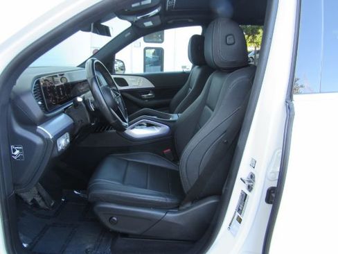 Used 2024 Mercedes-Benz GLE 450e 4MATIC image 16