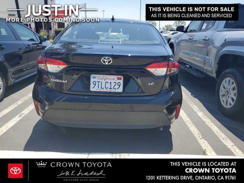 Certified 2025 Toyota Corolla LE FWD image 3