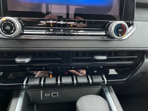 New 2025 Chevrolet Colorado W/T w/ Advanced Trailering Package image 15