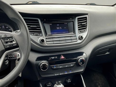 Used 2017 Hyundai Tucson SE FWD image 9