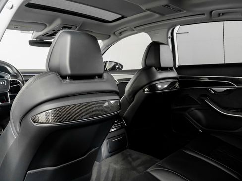 Used 2022 Audi S8 4.0T w/ S8 Executive Package image 33