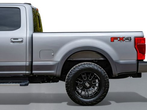 Used 2022 Ford F250 Lariat w/ Lariat Value Package image 12