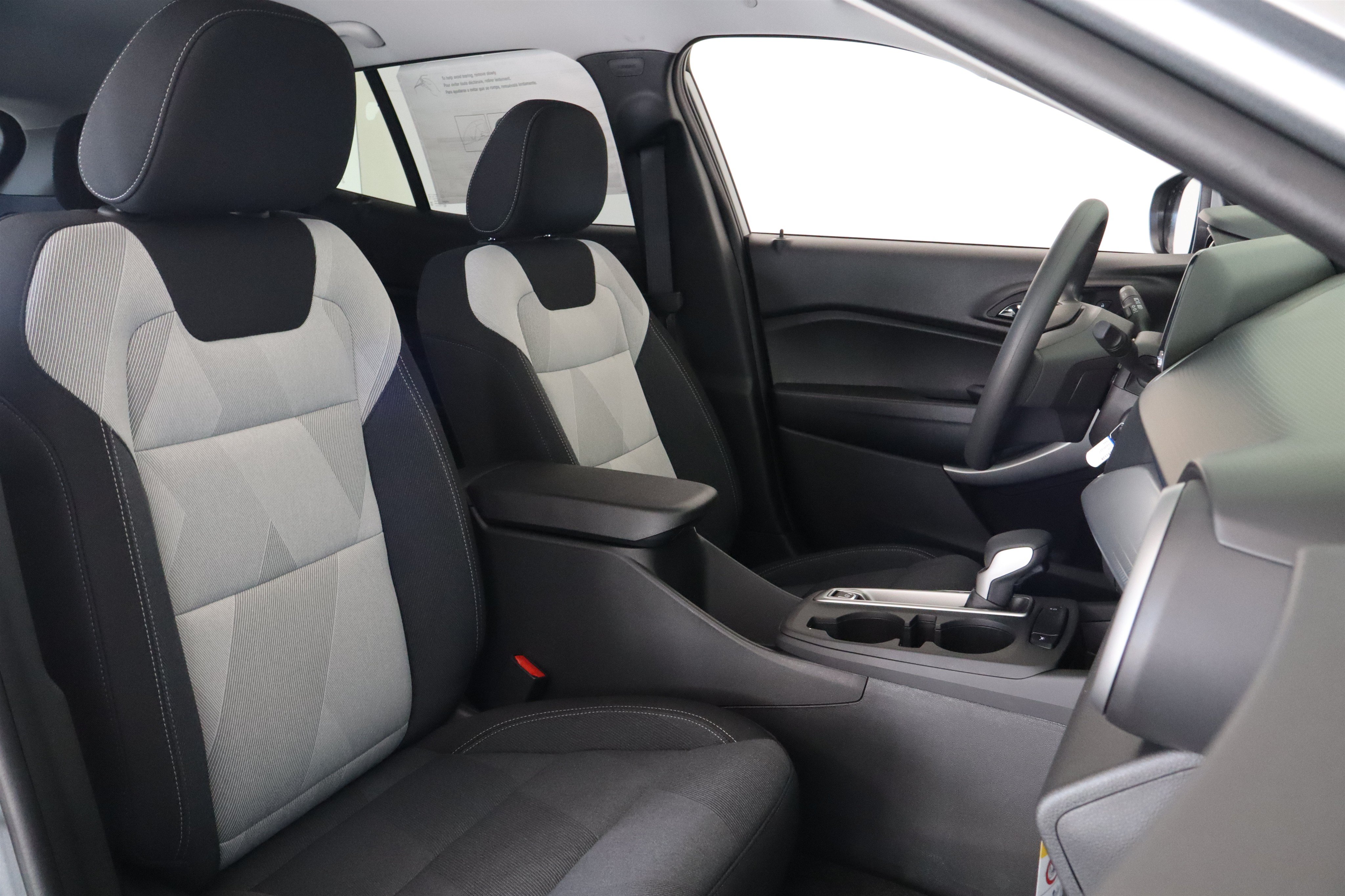 New 2026 Chevrolet Trax LS w/ LS Convenience Package FWD image 21
