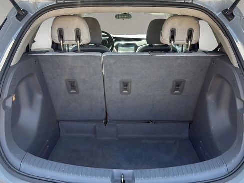 Used 2019 Chevrolet Bolt LT FWD image 7