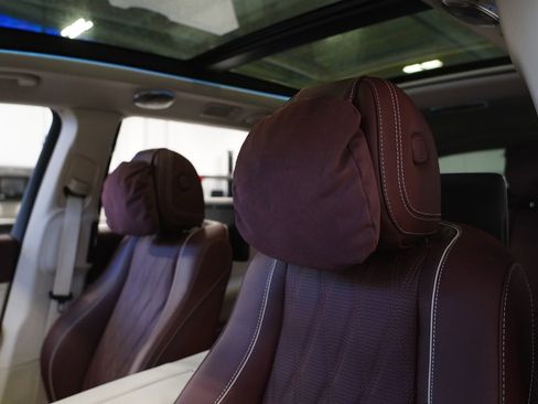 New 2026 Mercedes-Benz Maybach GLS 600 4MATIC image 15