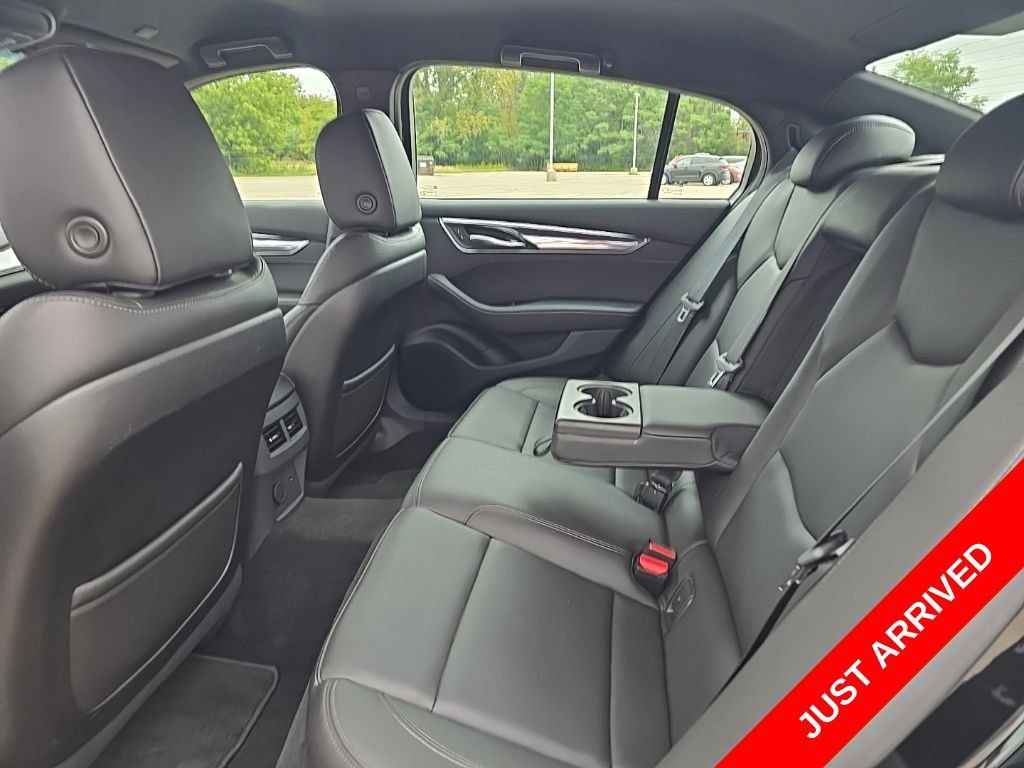 Used 2020 Cadillac CT5 Luxury w/ Cold Weather Package AWD/4WD image 6