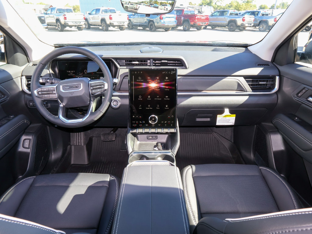 New 2027 GMC Terrain Denali w/ LPO, Black Badging Package AWD/4WD image 13