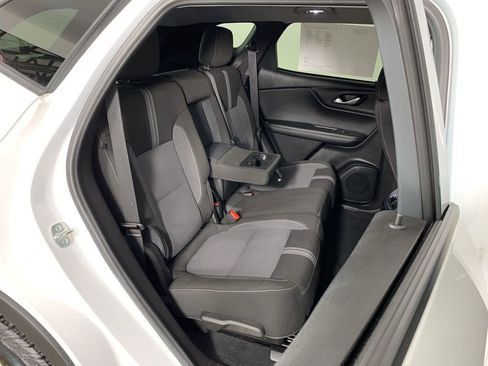 Used 2025 Chevrolet Blazer LT image 34