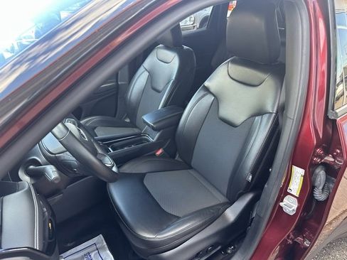 Used 2022 Jeep Compass Altitude w/ Convenience Group image 9