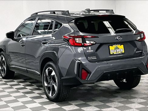 Used 2024 Subaru Crosstrek 2.5i Limited w/ Crosstrek Mirror Package AWD/4WD image 3