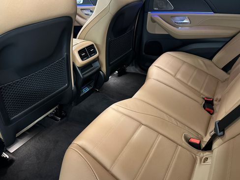 New 2026 Mercedes-Benz GLE 580 4MATIC image 11
