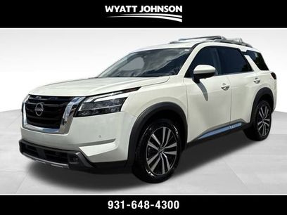 Used 2023 Nissan Pathfinder Platinum