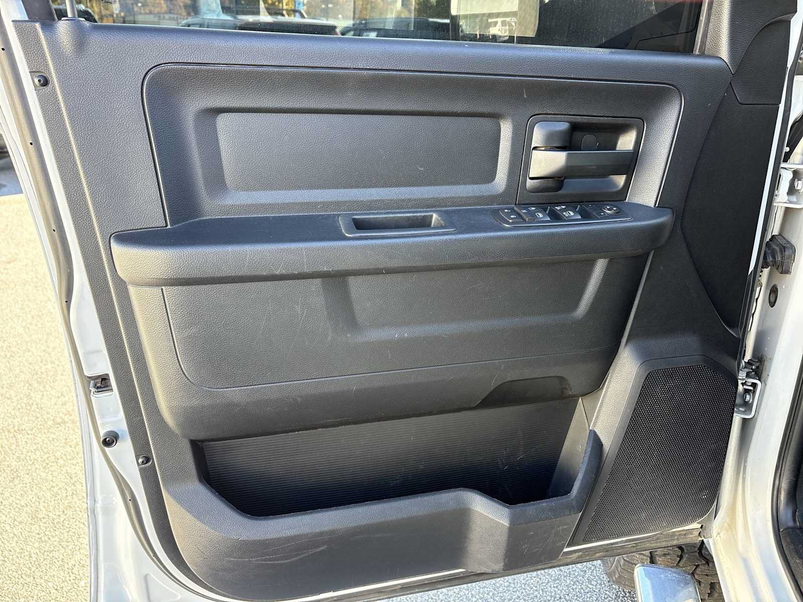 Used 2016 RAM 2500 Tradesman w/ Chrome Appearance Group AWD/4WD image 20