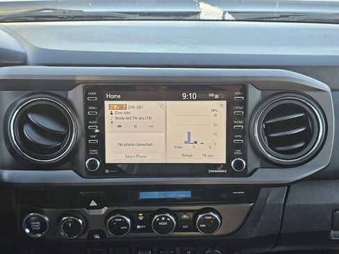 Used 2023 Toyota Tacoma TRD Off-Road image 22