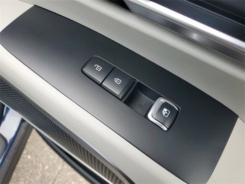 New 2025 Kia Telluride S image 11