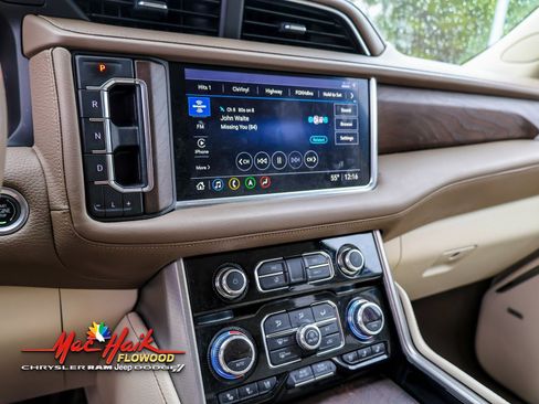 Used 2021 GMC Yukon Denali w/ Denali Ultimate Package image 21