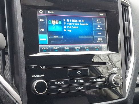 Used 2019 Subaru Crosstrek 2.0i Premium image 16