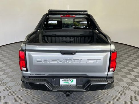 New 2025 Chevrolet Colorado Z71 w/ Midnight Edition AWD/4WD image 9