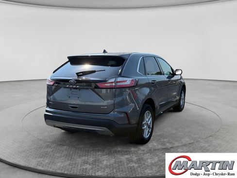Used 2024 Ford Edge SEL AWD/4WD image 5