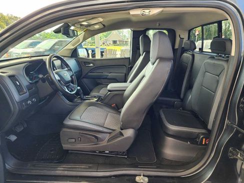 Used 2016 Chevrolet Colorado Z71 AWD/4WD image 14