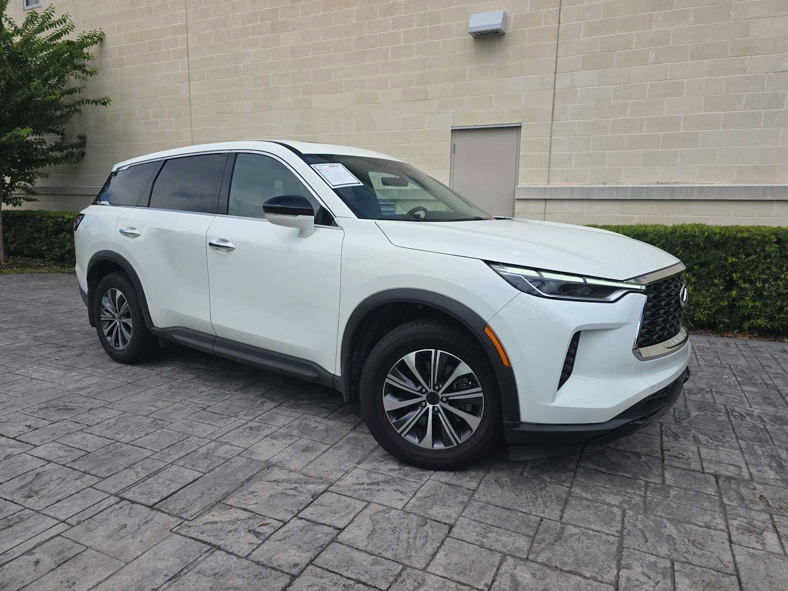 Used 2024 INFINITI QX60 Pure FWD image 28