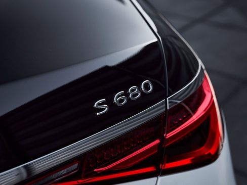 Used 2023 Mercedes-Benz Maybach S 680 4MATIC image 12