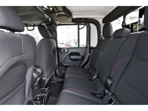 Used 2023 Jeep Gladiator Rubicon w/ LED Lighting Group image 10