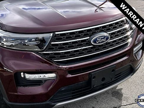 Used 2022 Ford Explorer XLT w/ Equipment Group 202A image 32