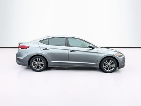 Used 2017 Hyundai Elantra Value Edition w/ Cargo Package FWD image 10