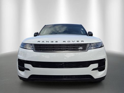 Used 2026 Land Rover Range Rover Sport SE AWD/4WD image 2