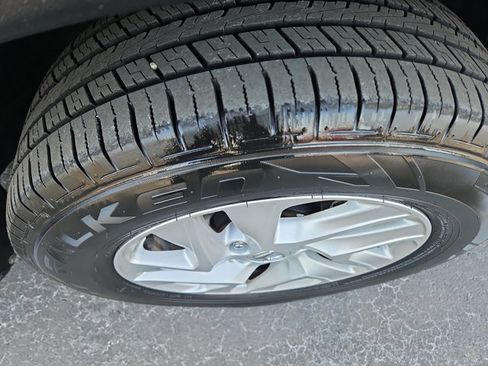 Used 2015 Honda CR-V EX image 3