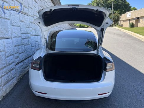 Used 2020 Tesla Model 3 Standard Range RWD image 39