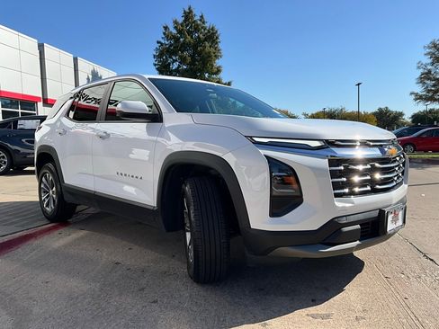 Used 2025 Chevrolet Equinox LT image 5