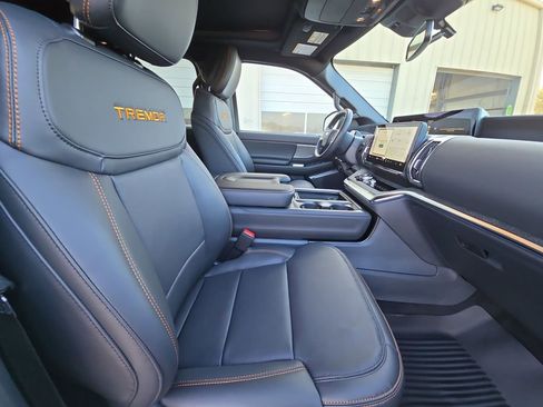 New 2026 Ford Expedition Tremor image 17