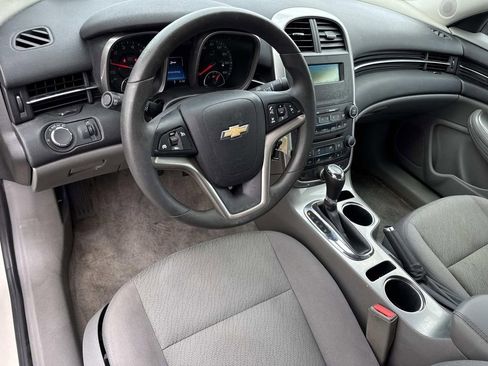Used 2015 Chevrolet Malibu LS image 25