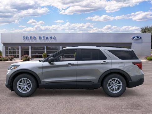 New 2026 Ford Explorer Active AWD/4WD image 5