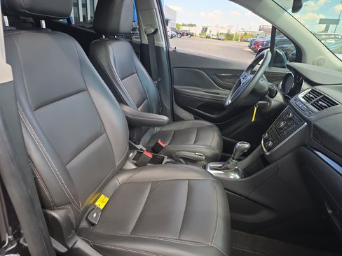 Used 2016 Buick Encore Leather w/ Experience Buick Package AWD/4WD image 8
