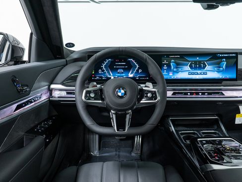 New 2026 BMW 740i xDrive image 17