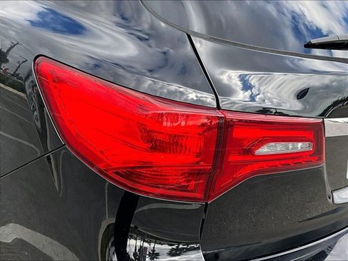 Used 2018 Acura MDX FWD image 30