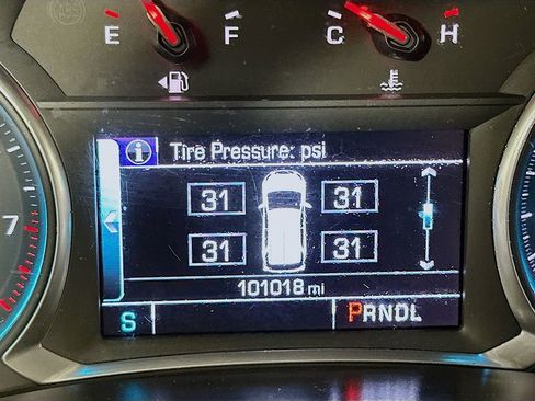 Used 2019 Chevrolet Traverse LT AWD/4WD image 5