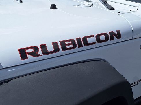 Used 2011 Jeep Wrangler Unlimited Rubicon w/ Trailer Tow Group AWD/4WD image 26