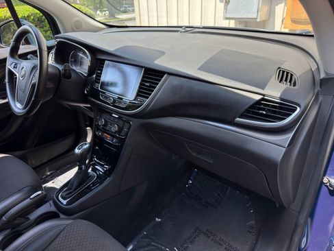 Used 2020 Buick Encore Preferred w/ Safety Package FWD image 13