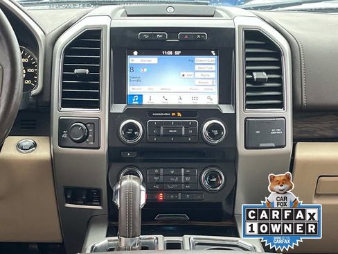 Used 2018 Ford F150 Lariat w/ Equipment Group 502A Luxury image 15